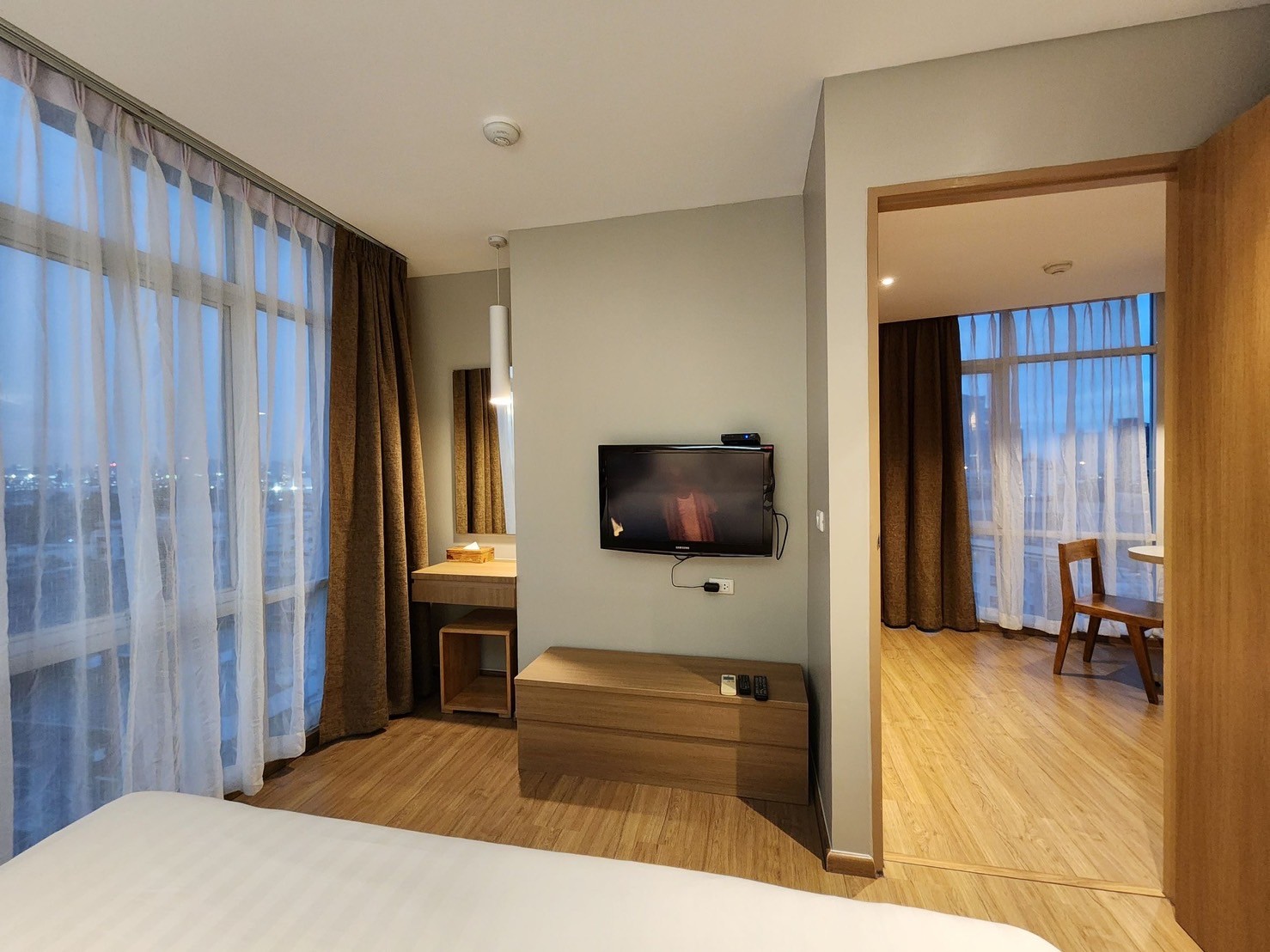 Executive Room